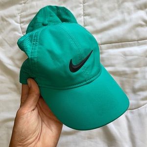 Nike Hats!!